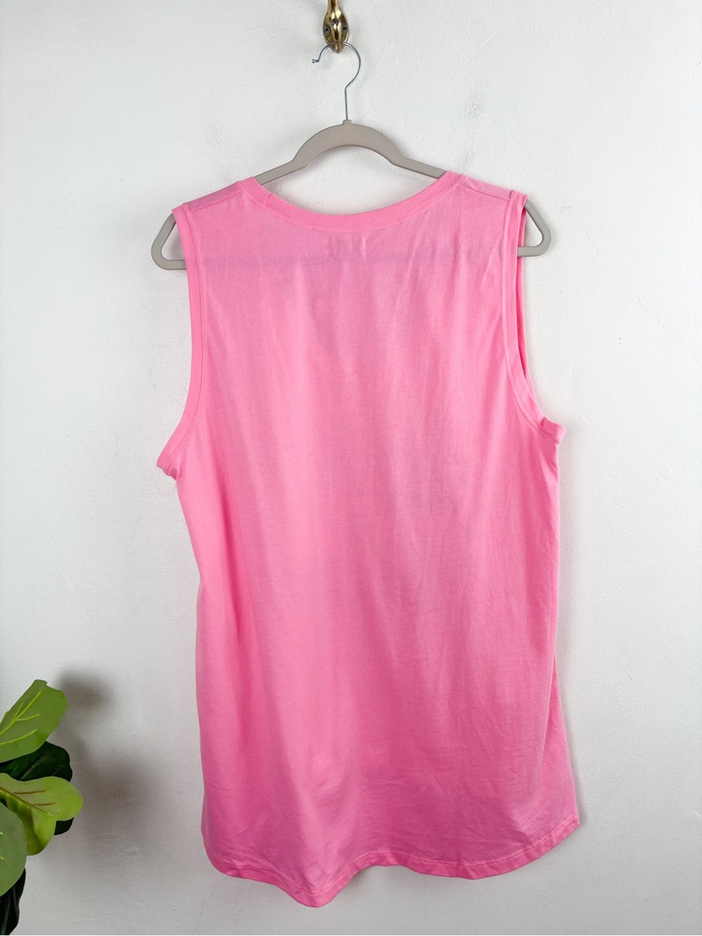 NWT Simply Southern Pink Graphic Sleeveless Tank Top Sz L - Picture 2 of 6